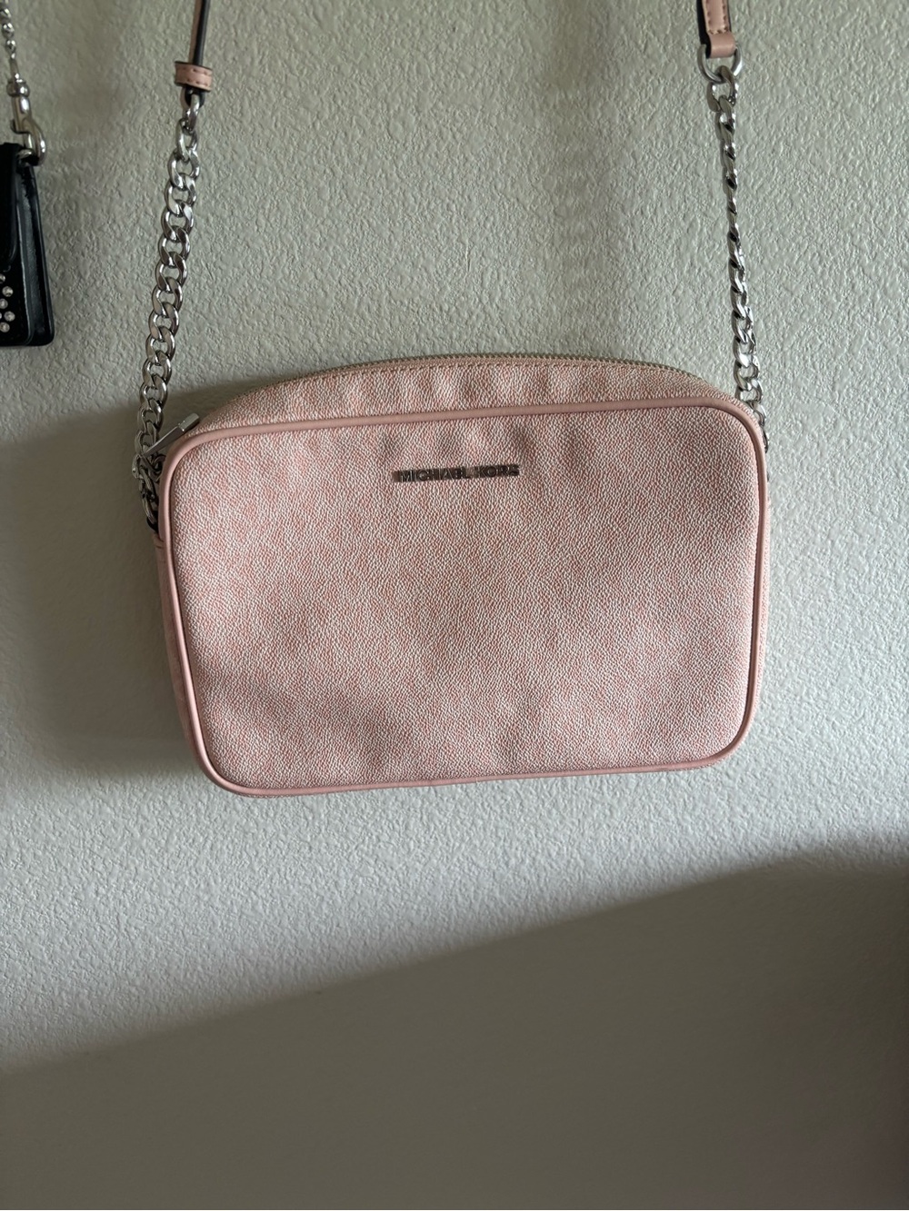 Michael Kors Women's Blush Pink Crossbody Shoulder Bag